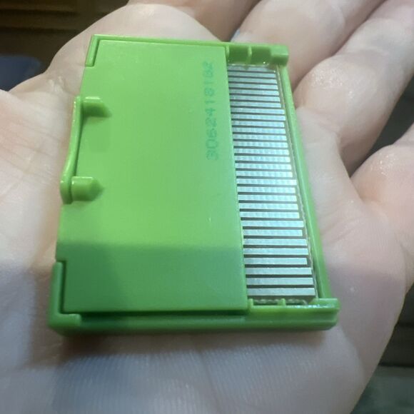 LeapFrog LeapPad Explorer: Jake & The Neverland Pirates, Leap Pad - Picture 3 of 3